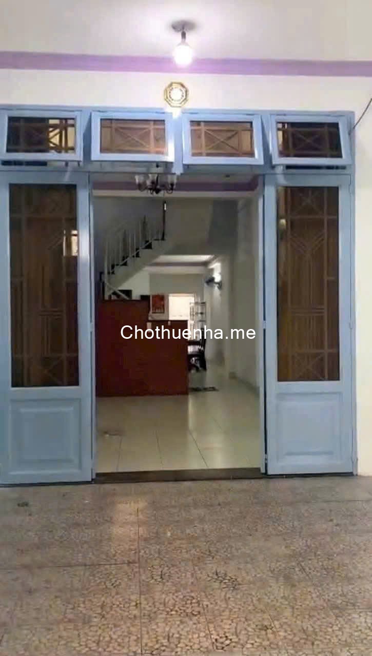 Cho thuê nhà 4x20m – Hẻm xe hơi, 2PN – Có nội thất – 13 triệu – Đường Lý Phục Man – 1 lầu