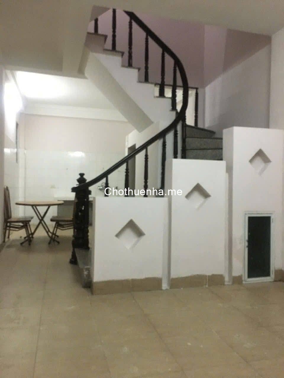 Cho thuê nhà ngõ Kim Giang, 4 tầng x 42m2m 4 ngủ, 3 WC, 12 Triệu