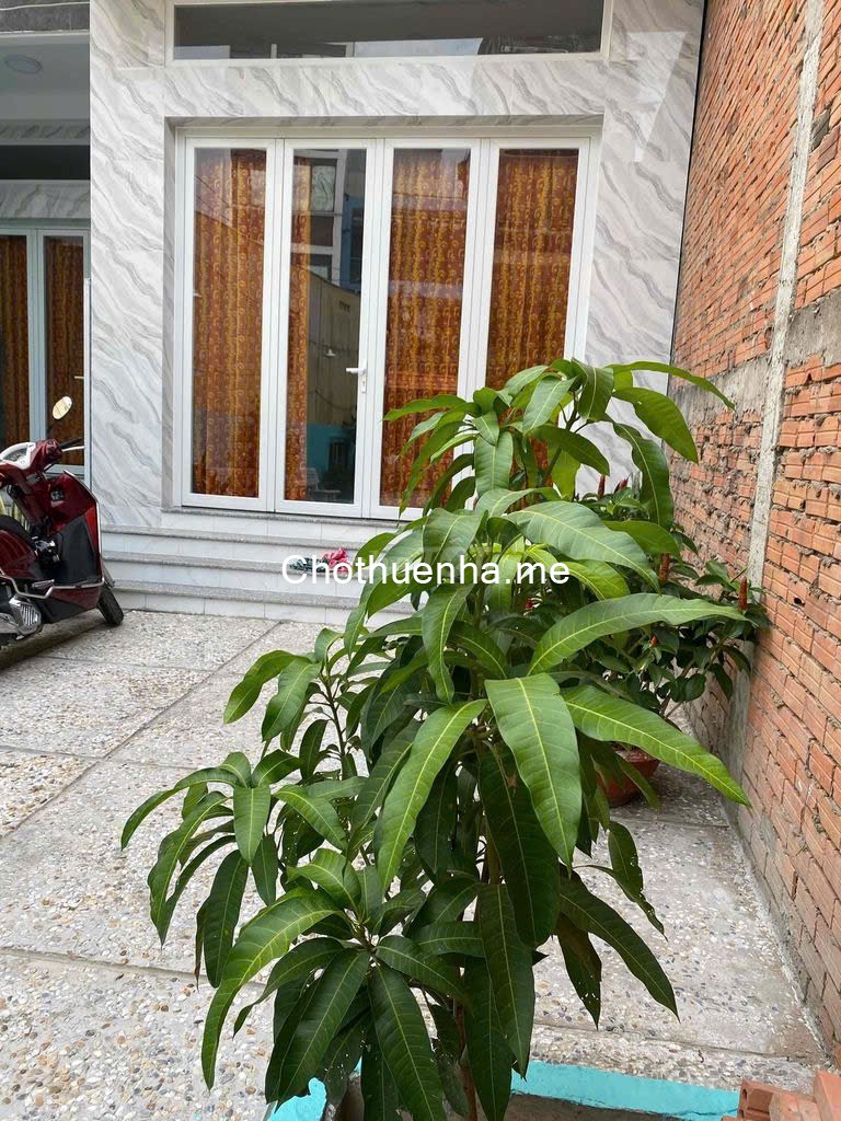Cho thuê nhà nguyên căn, Huỳnh Tấn Phát phường Phú Thuận quận 7, 1 tret 2 lầu 5pn 2wc