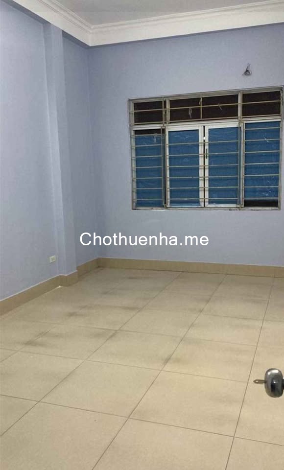 Cho thuê nhà Phố 8 3 gần ô tô, 48m2 x 4 tầng, 6 ngủ, 17 triệu VP, lớp học, KD on...