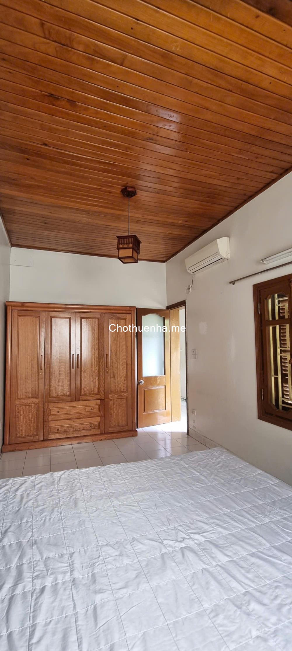 Cho thuê căn hộ 150m², tầng 2, biệt thự -ngõ 279 Đội Cấn,Ba Đình, căn hộ đẹp, FULL đồ
