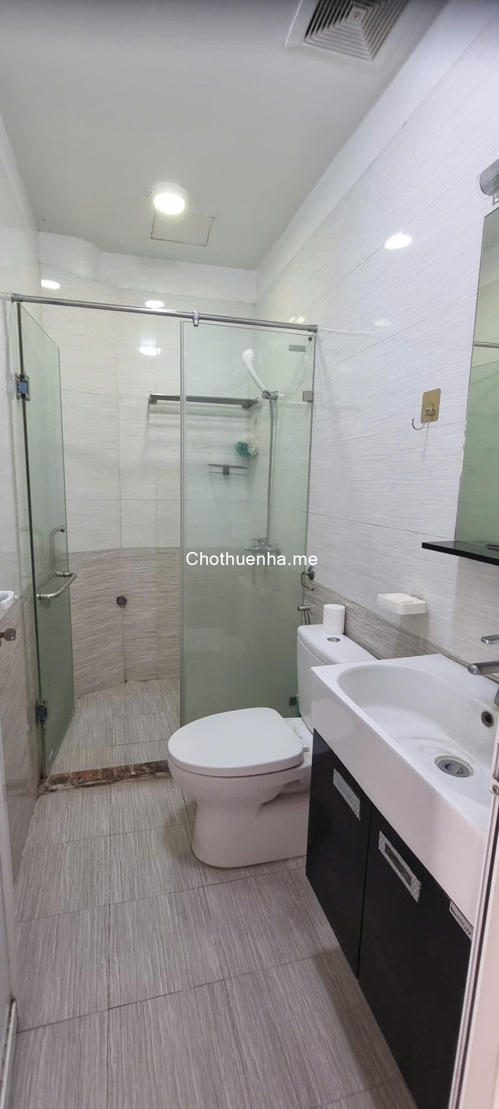 Cho thuê căn hộ 150m², tầng 2, biệt thự -ngõ 279 Đội Cấn,Ba Đình, căn hộ đẹp, FULL đồ