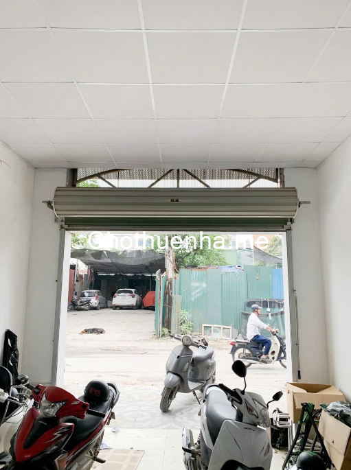 Cho thuê nhà nguyên căn ngõ 1151 Giải Phóng 3 tầng x 4 ngủ, 16 triệu làm văn phòng, kho