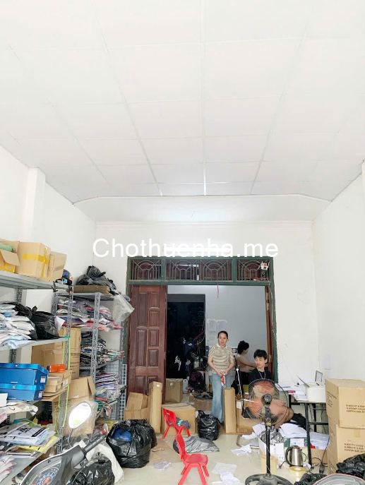 Cho thuê nhà nguyên căn ngõ 1151 Giải Phóng 3 tầng x 4 ngủ, 16 triệu làm văn phòng, kho