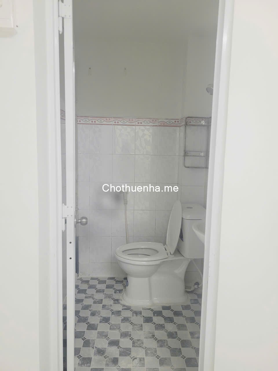 Cho thuê nhà hẻm xe hơi Nguyễn Thị Thập, Tân Phong, Q7, 1 trệt 1 lầu, 4PN – 2WC