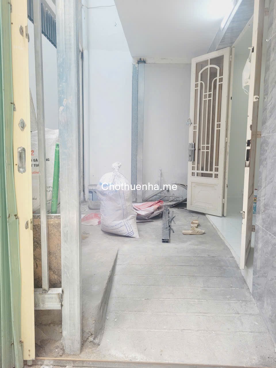 Cho thuê nhà nguyên căn hẻm Nguyễn Thị Thập, Tân Phong, 1 trệt 1 lầu, 3PN – 2WC