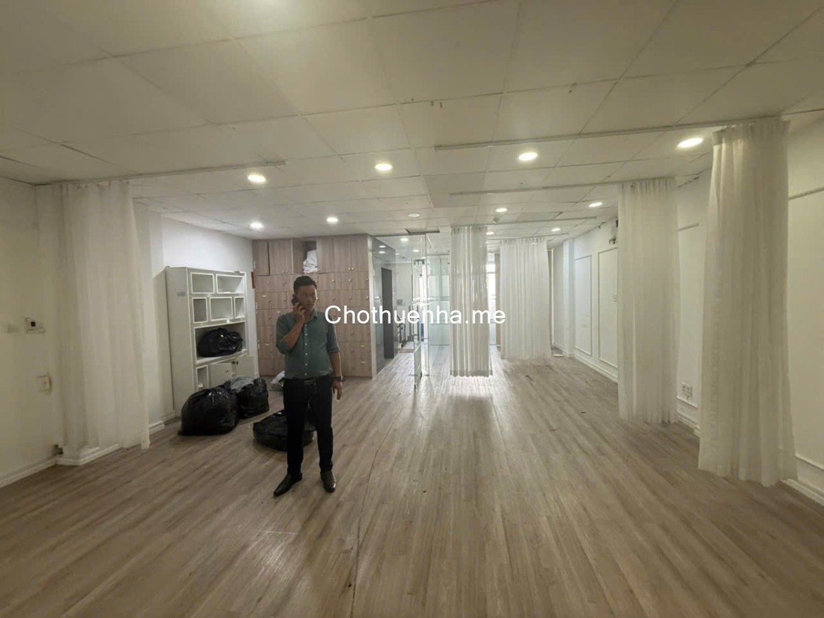 Cho thuê tòa nhà văn phòng, 283 Hùng Vương, Phường 9, Quận 5.