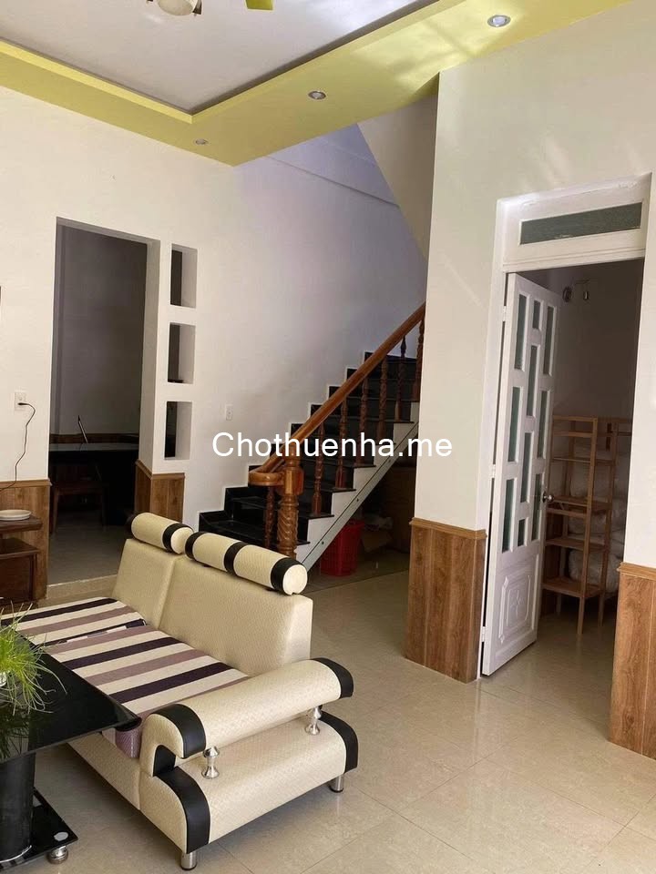 Cho thuê nhà nguyên căn Lữ Gia 4PN Phường 9 Đà Lạt