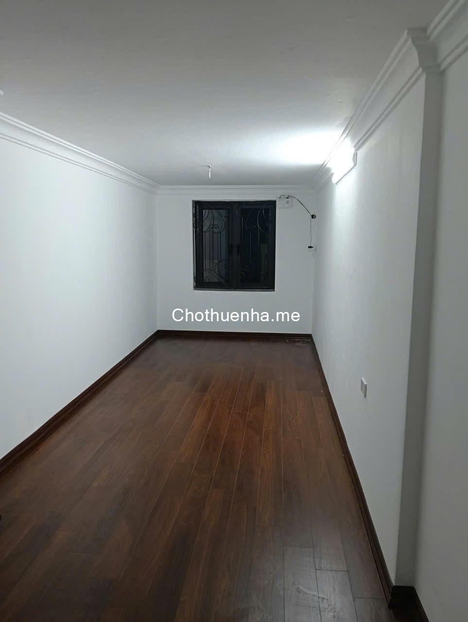 Cho thuê nhà ngõ ô tô Tôn Đức Thắng, 4 tầng x 25m2, 14 Triệu KD kết hợp ở lại gia đình