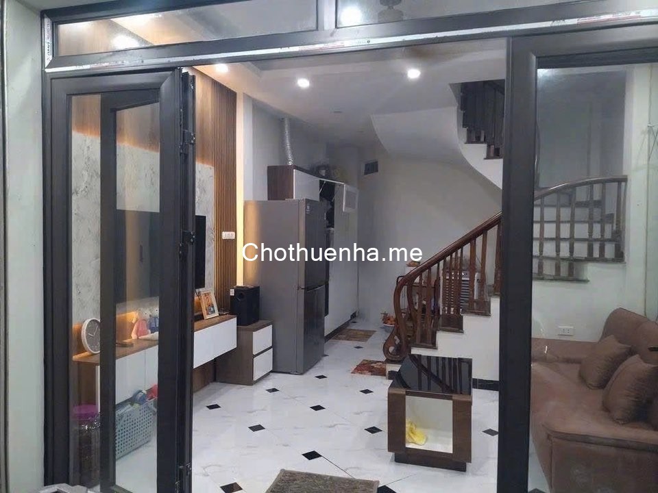 Cho thuê nhà nguyên căn mới kinh koong 269 Ngõ Quỳnh, 35m2 x 5 tầng, 3 ngủ KD onl, ở..