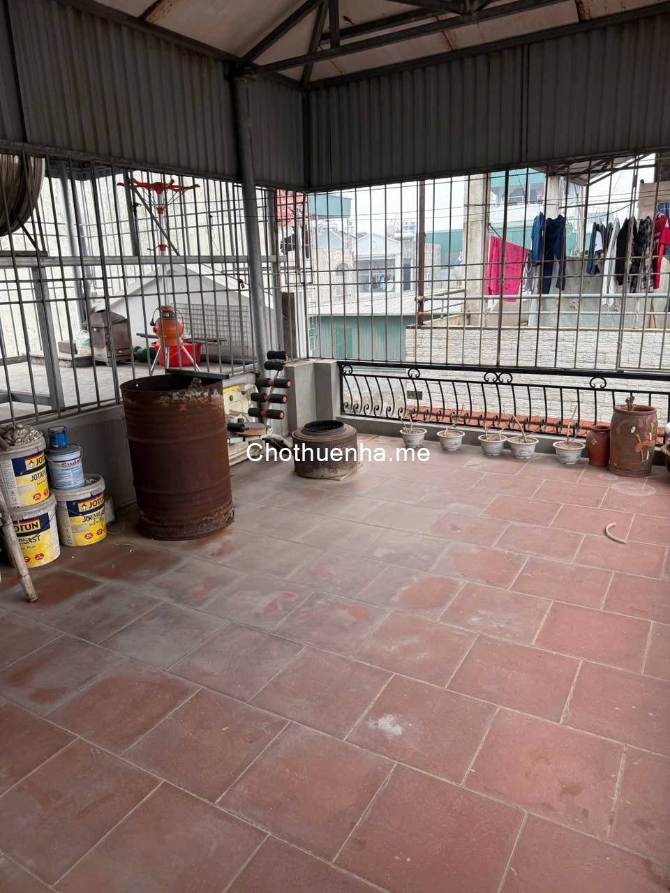 Cho thuê nhà nguyên căn 649 Lĩnh Nam, Diện tích 30m2 x 5 tầng - 3 ngủ to, 12 triệu