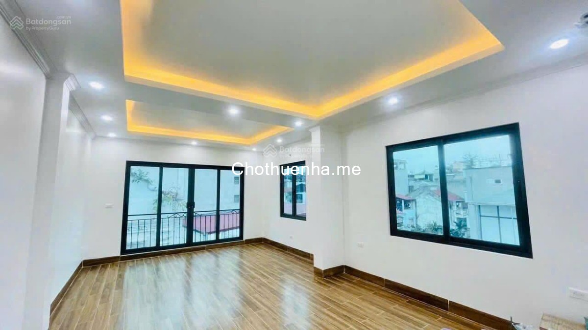 Cho thuê nhà riêng tại Cầu Giấy, 45 triệu, 55 m²/1 tầng, nhà gồm 7 tầng cầu thang máy - Thông sàn