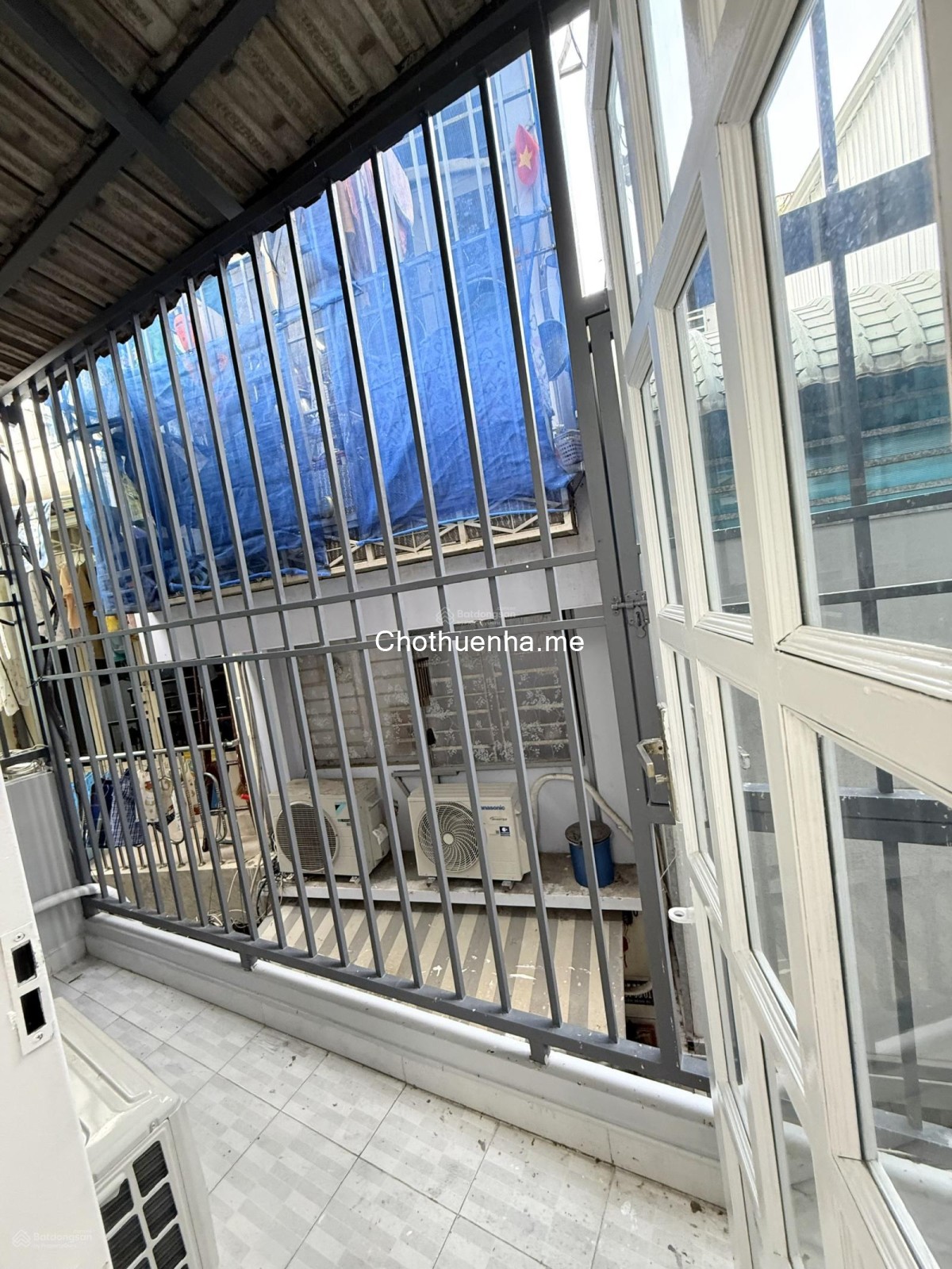 Cho thuê nhà 1 trệt 1 lầy, hẻm 3 gác Trần Đình Xu Quận 1