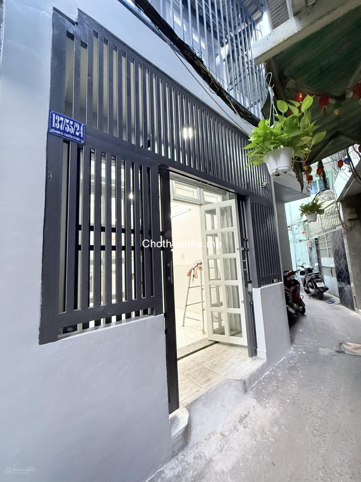 Cho thuê nhà 1 trệt 1 lầy, hẻm 3 gác Trần Đình Xu Quận 1