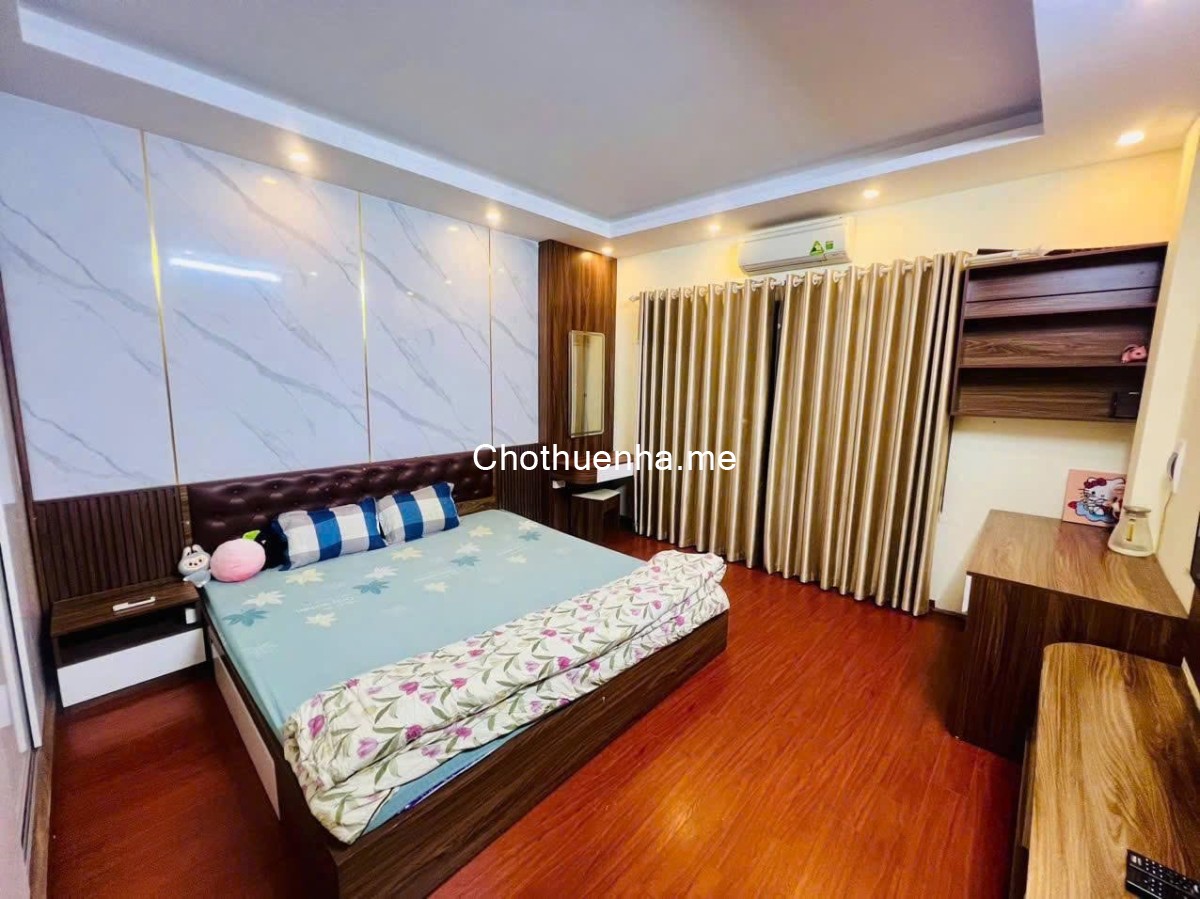 Cho thuê nhà nguyên căn ngõ 86 Đông Thiên, 38m2 x 5 tầng, 3 ngủ khép kín, 15 Triệu