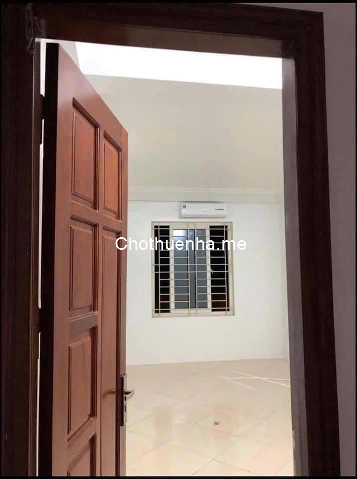 Cho Thuê Nhà Nguyên Căn 1299 Giải Phóng, 36m2 4 tầng+ 1 tum 5 PN 3WC, 11 triệu