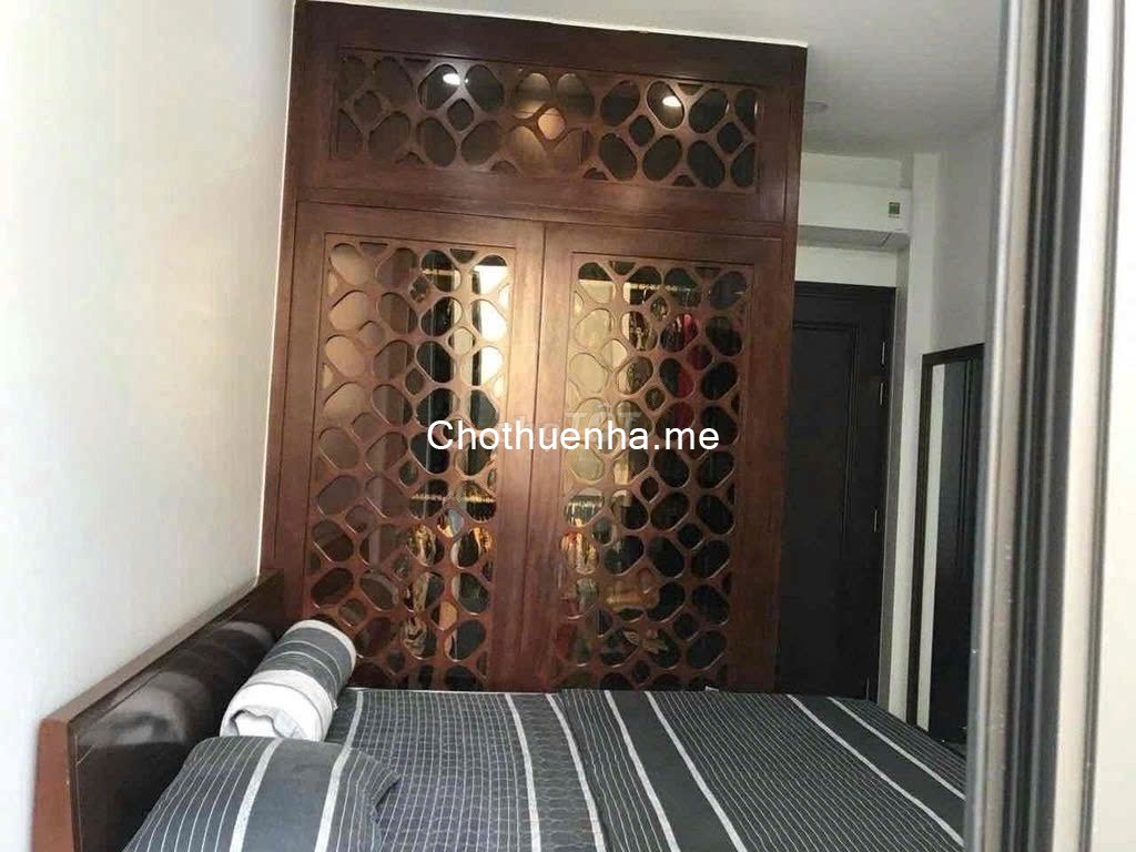 Cho thuê nhà hxh – Sát mặt tiền Nguyễn Đình Chiểu, Q3