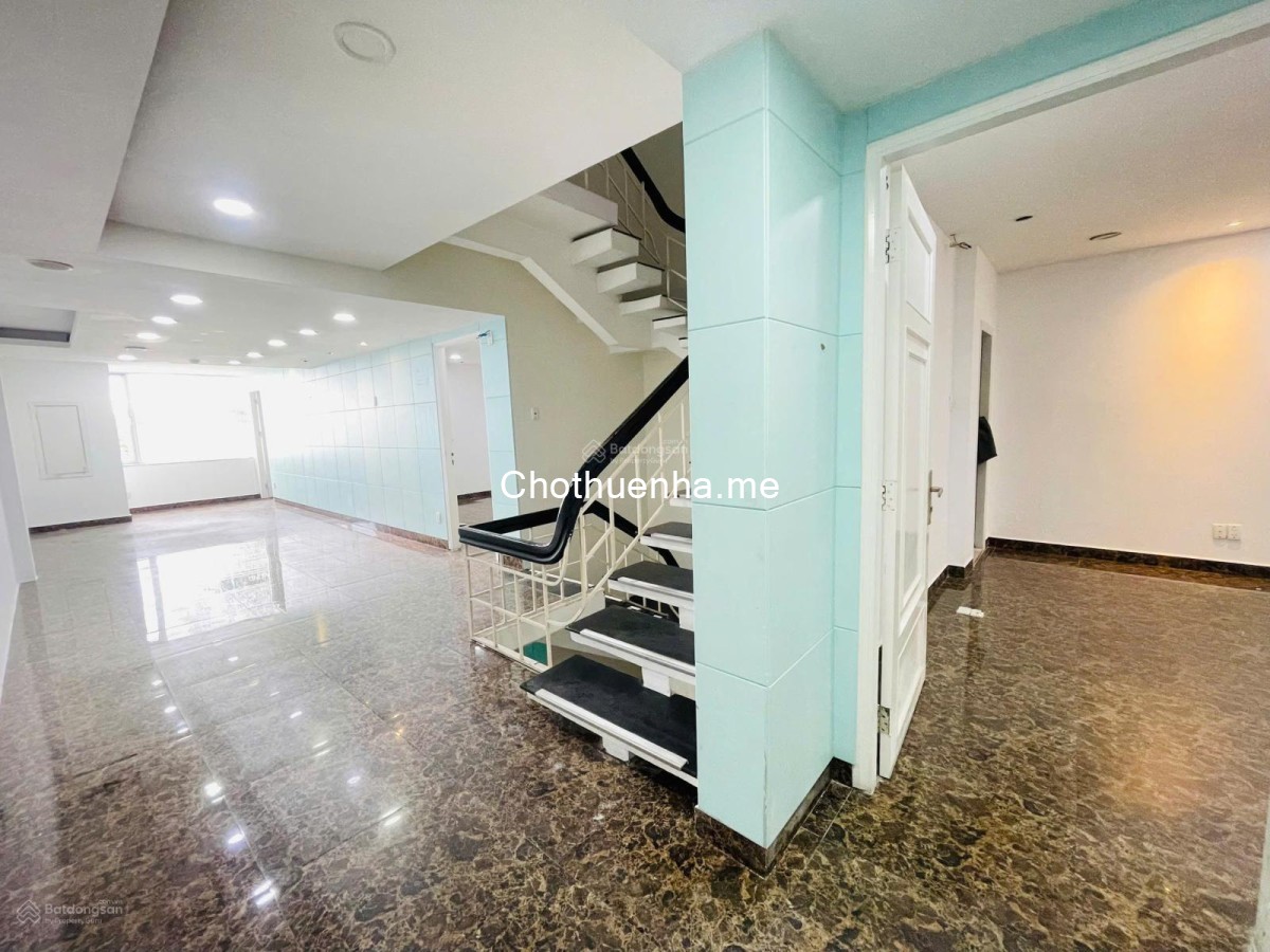 Nhà nguyên căn Nam Kỳ Khởi Nghĩa Quận 3 - 1 trệt, 2 lầu - Giá tốt