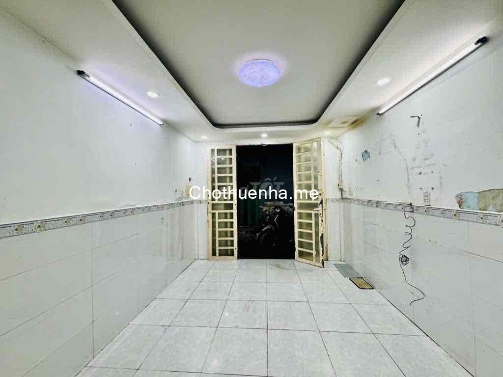 Cho thuê nhà nguyên căn 2 tầng, Trần Đình Xu – Nguyễn Cư Trinh, P. Cầu Ông Lãnh, Quận 1