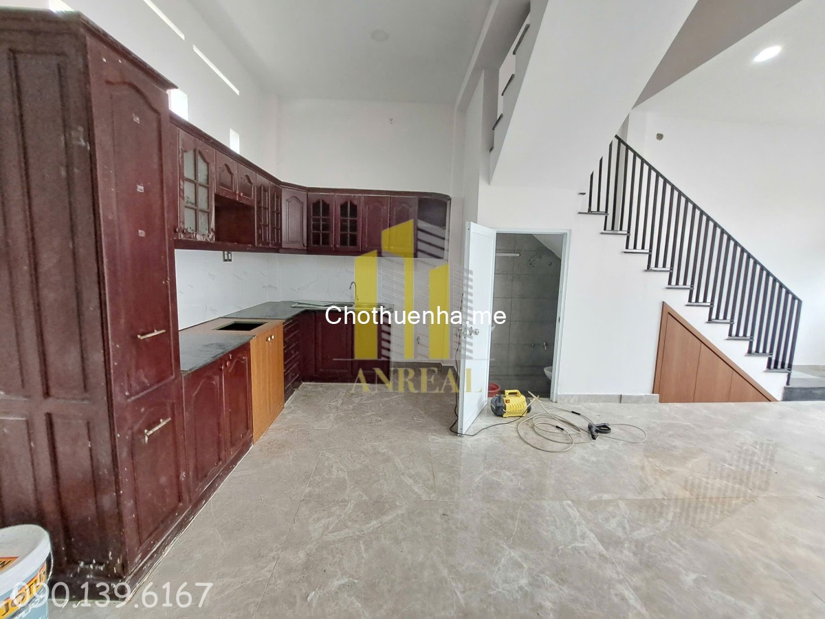 NHÀ CHO THUÊ PHƯỜNG AN PHÚ SÂN RỘNG - 2 LẦU 3 PHÒNG GIÁ 20 TRIỆU