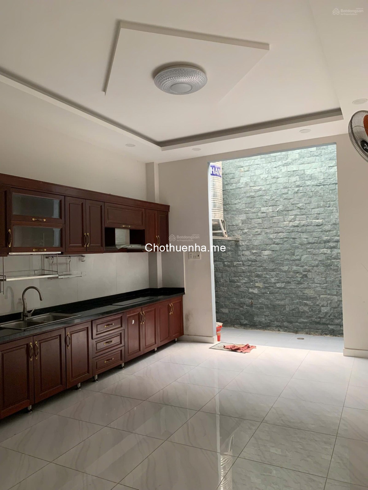 Nhà ngay khu dân cư cao cấp, gần trường học Bình Phú, 1 trệt, 2 lầu