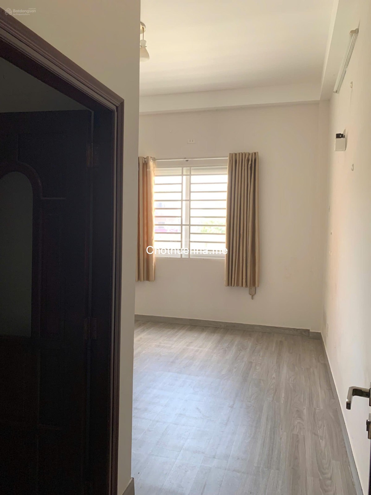 Nhà ngay khu dân cư cao cấp, gần trường học Bình Phú, 1 trệt, 2 lầu