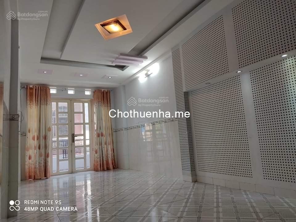 Cho thuê nhà nguyên căn trung tâm quận 5 - 1 trệt, 2 lầu, 2 phòng ngủ, 3 toilet