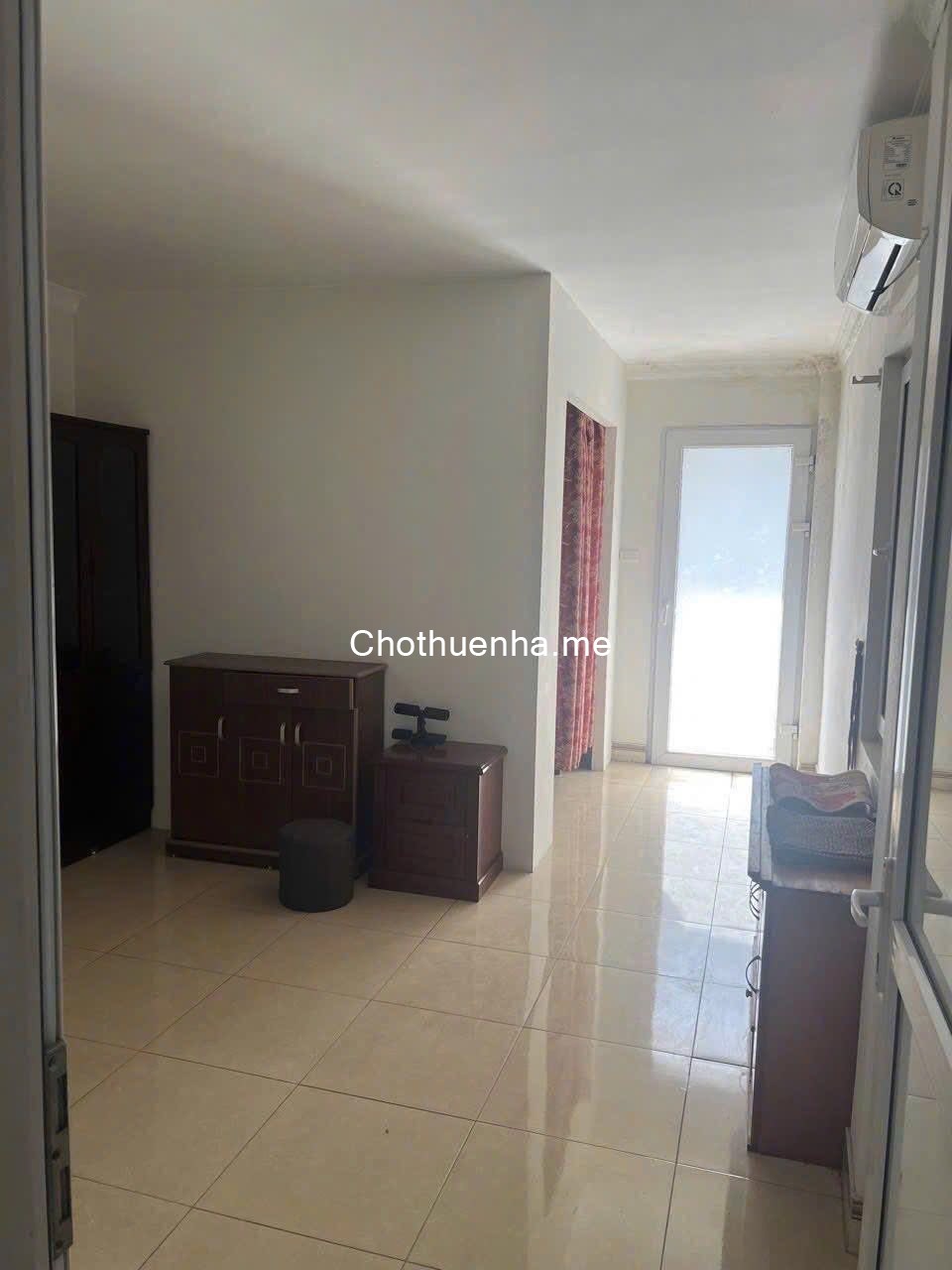 Cho thuê nhà ngõ ô tô Phố Bạch Mai, 4 tầng x 40m2, 3 ngủ, 4 vệ sinh, 12.5 triệu