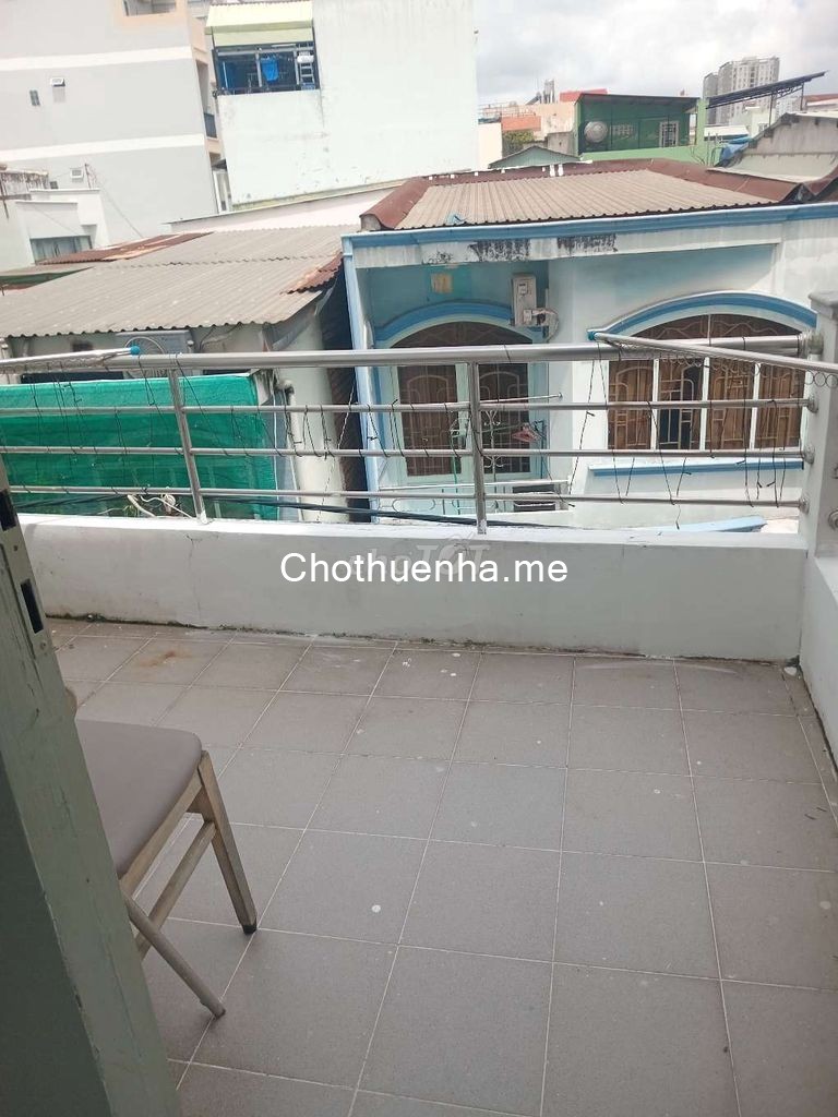 Chính chủ cho thuê nhà Đoàn Văn Bơ Quận 4, 3Pn, 2WC, không ngập nước, cho thuê lâu dài