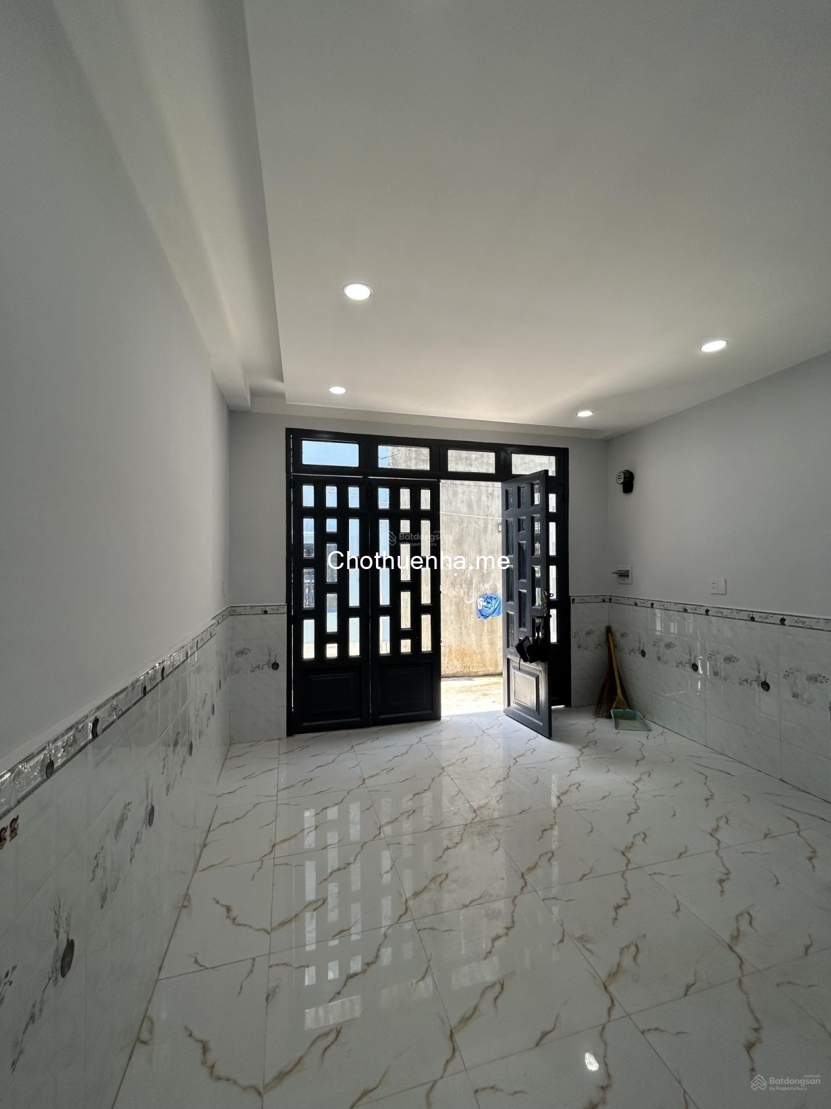 Cho thuê nhà riêng tại hẻm 149 Lưu Hữu Phước, P.15, Q.8, 1 trệt, 1 lầu, nở hậu