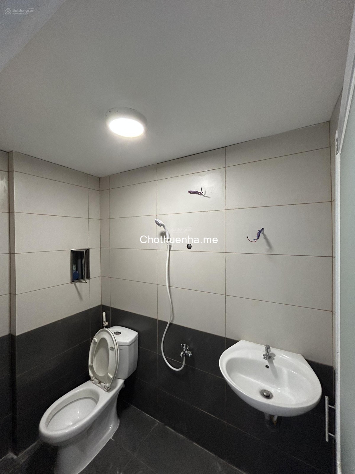 Cho thuê nhà riêng tại hẻm 149 Lưu Hữu Phước, P.15, Q.8, 1 trệt, 1 lầu, nở hậu