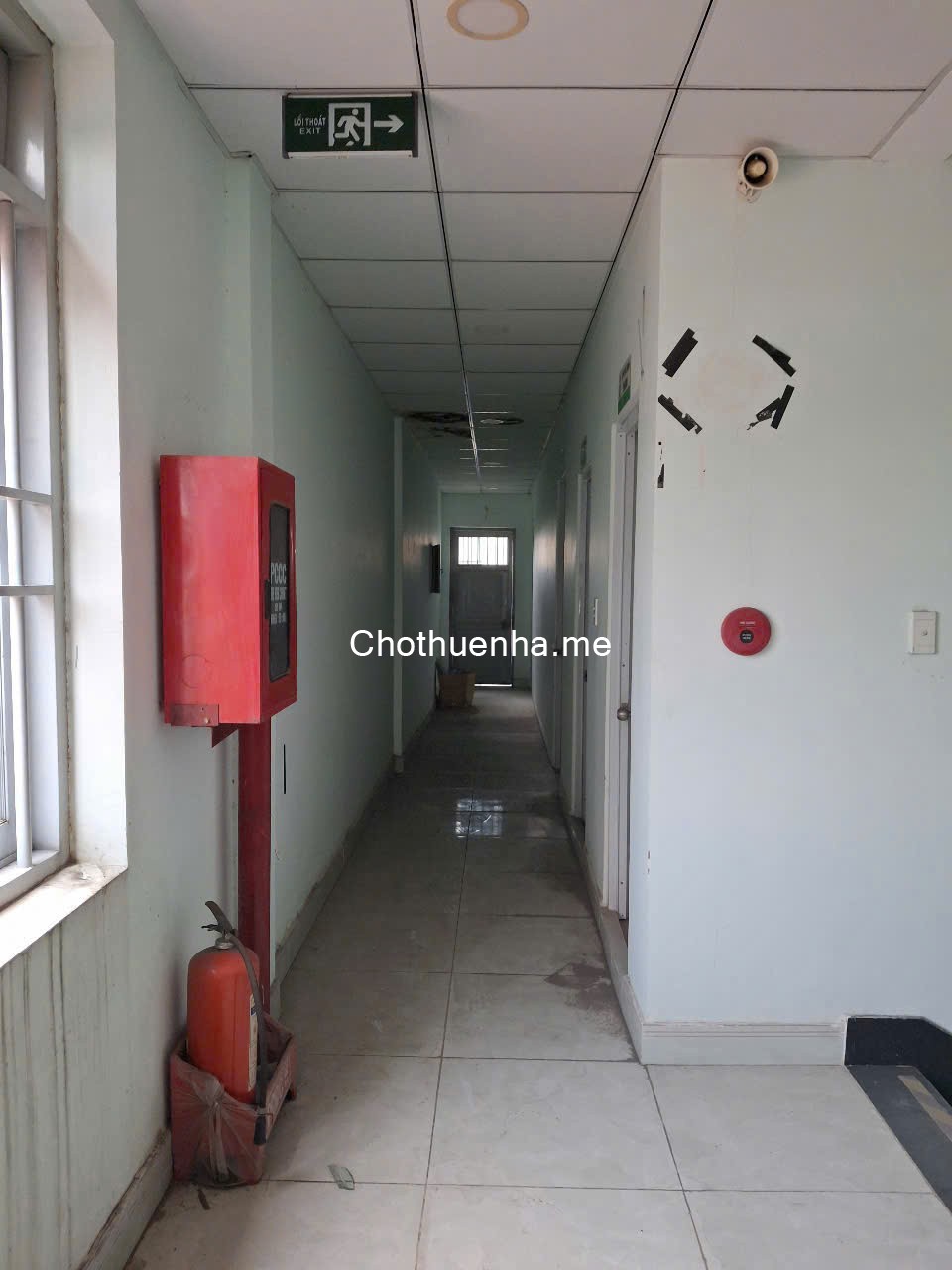 Cho thuê nhà 4 Tầng Ngang 15m, dtst 1360m2,ngay Vincom 550
