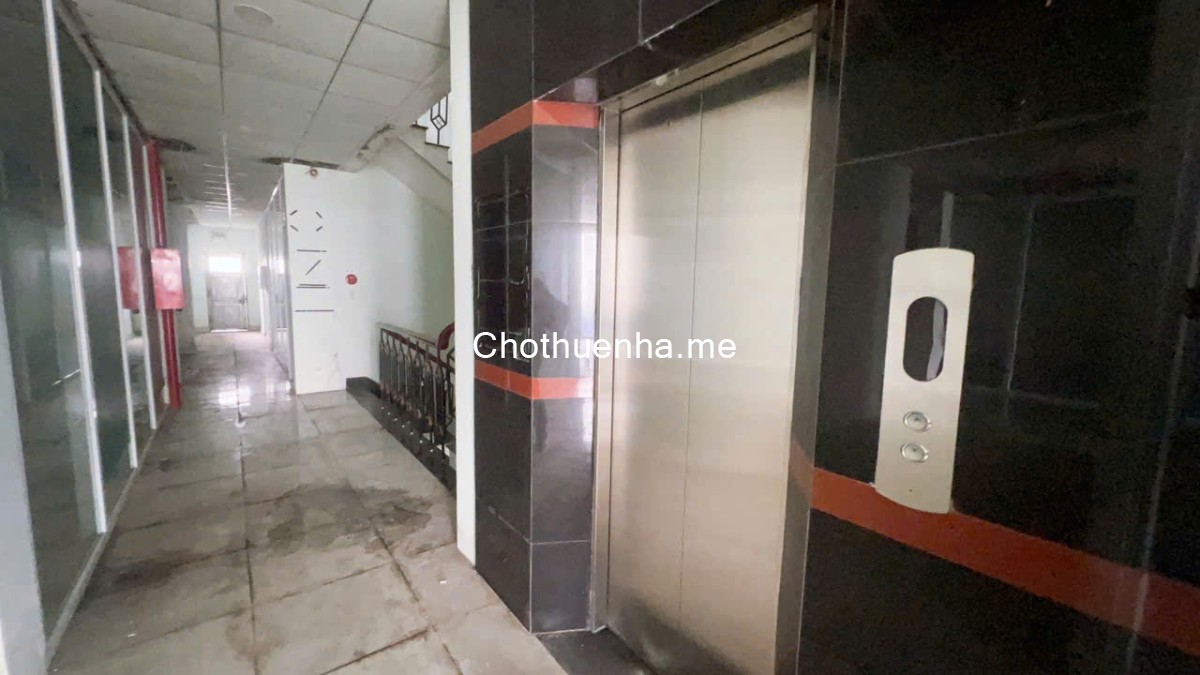 Cho thuê nhà 4 Tầng Ngang 15m, dtst 1360m2,ngay Vincom 550