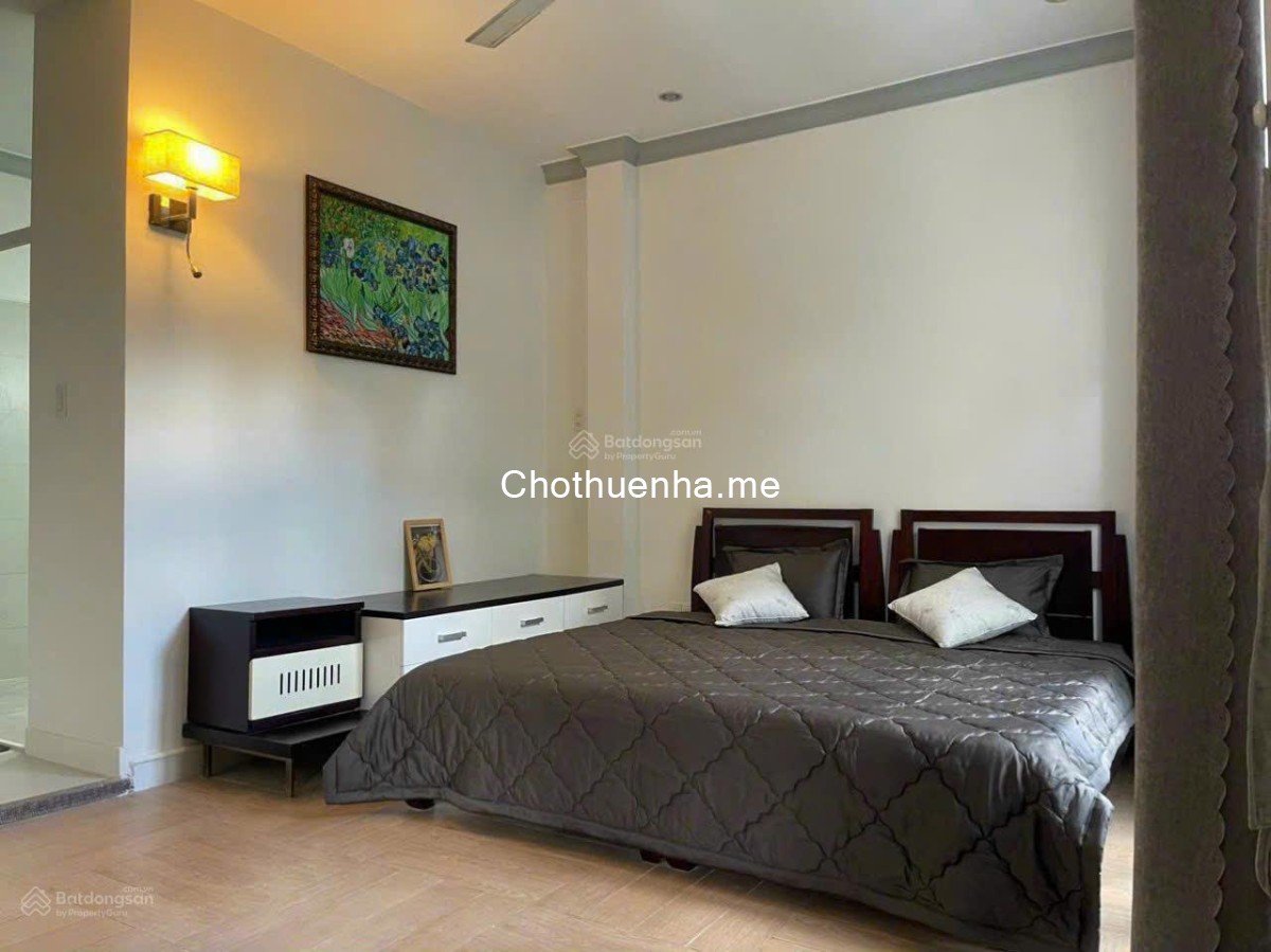 Cho thuê villa HXH khu K300, Nguyễn Minh Hoàng, Tân Bình, 1 trệt, 3 lầu, 5PN 5WC