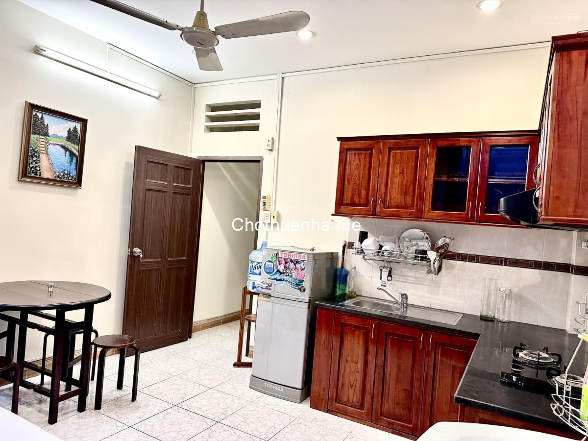 Cho thuê nhà mặt tiền đường Ba Vì đầy đủ nội thất, chỉ 11 triệu/tháng