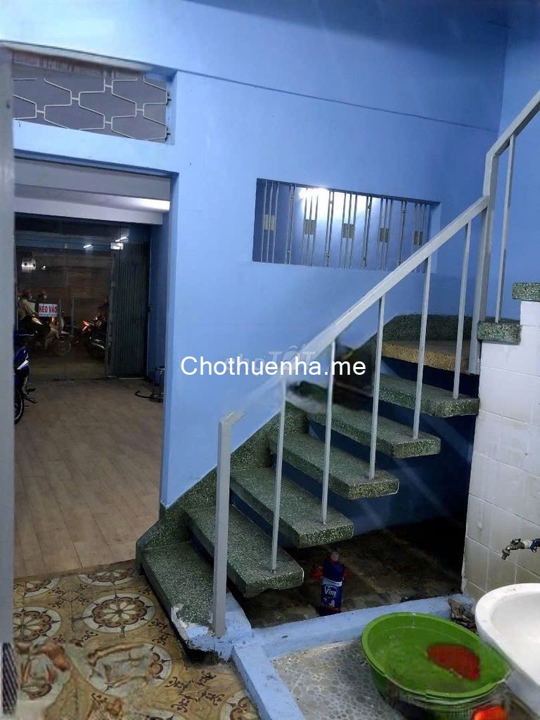Cho thuê nhà mặt tiền – Lạc Long Quân, P.10, Q. Tân Bình – giá 15 triệu/tháng