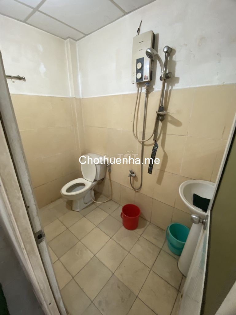 Cho thuê nhà 2 mặt tiền Hiệp Phú Quận 9 - Giá chỉ 8 triệu