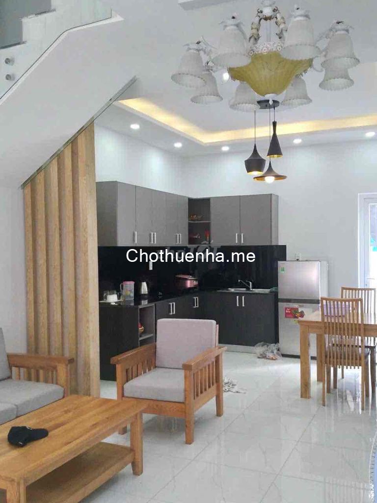 Cho thuê nhà đẹp KDC Valencia Quận 9, 1 trệt 2 lầu, gồm 4 phòng ngủ – 3 WC, đường xe hơi 12m