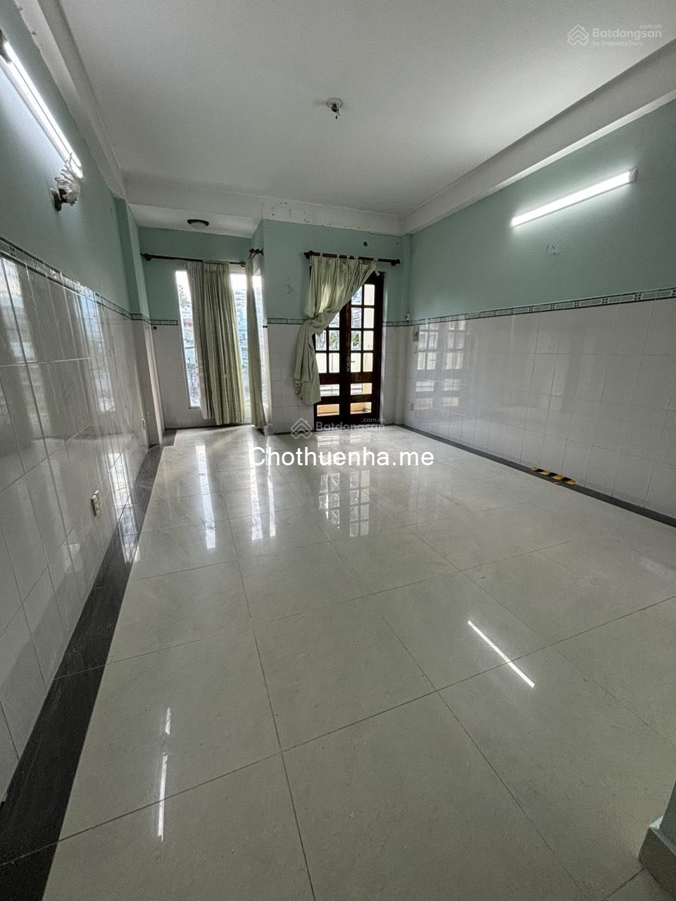 Cần cho thuê lại nhà 4 tầng đường Khuông Việt, Phú Trung, Tân Phú