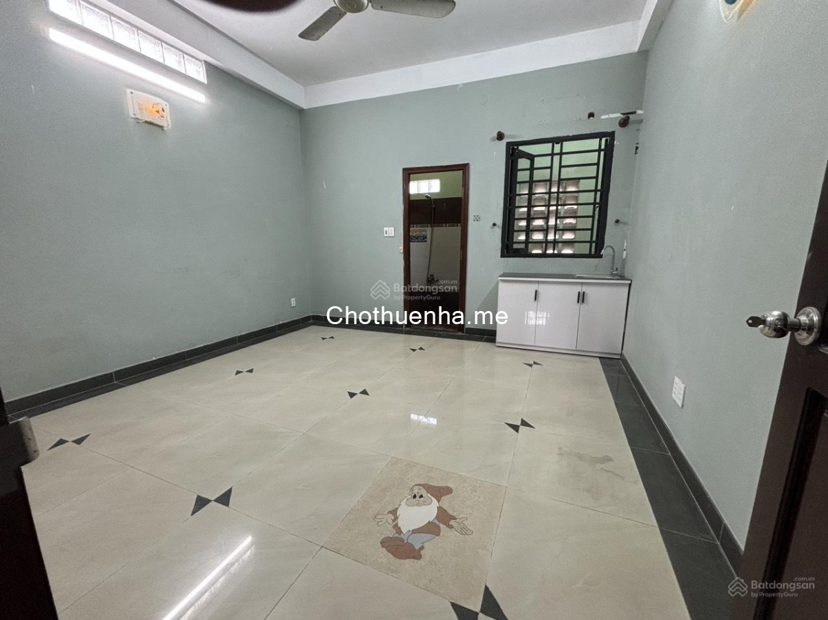 Cần cho thuê lại nhà 4 tầng đường Khuông Việt, Phú Trung, Tân Phú