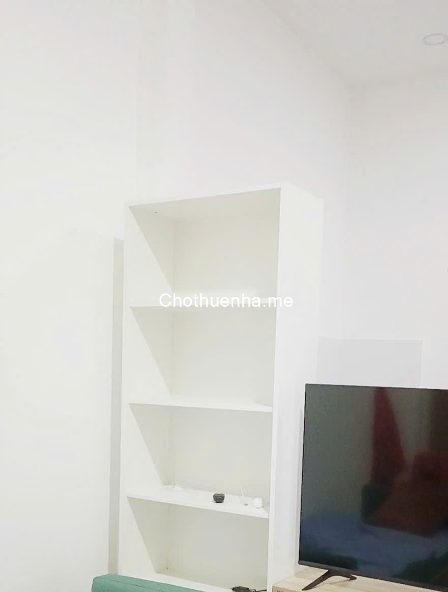 Chính chủ cho thuê nguyên căn cách Aeon 200m, ĐH Công Thương 1km thuận tiện sinh hoạt