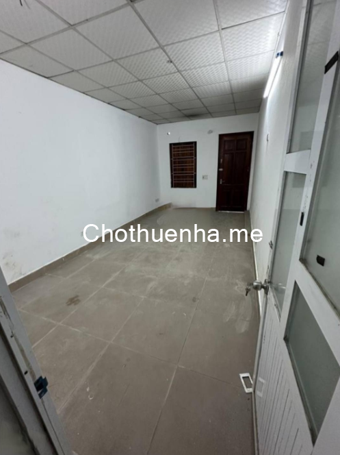 Cho thuê nhà ngõ ô tô 192 Phố Lê Trọng Tấn, 70m2 x 2 tầng, 3 ngủ, 8 Triệu KD, VP, ở