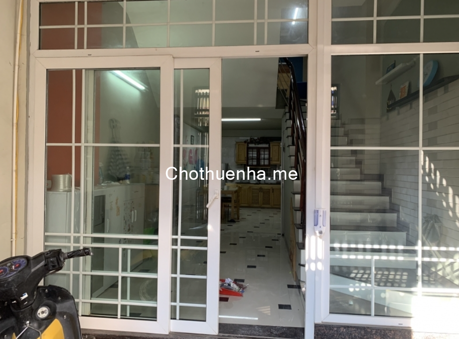 Cho thuê nhà Phố Phan Đình Giót, HĐ, 50m2 x 4 tầng, 3 ngủ, 3 vệ sinh, 14 triệu/th