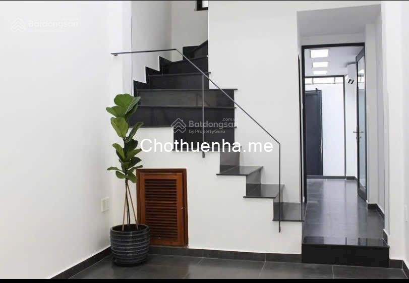 Cho thuê nhà 3 tầng, hướng Đông Nam phong thủy tốt tại Phan Đăng Lưu, Phú Nhuận