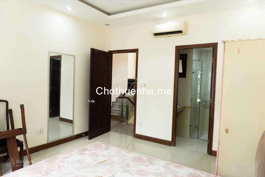 Cho thuê biệt thự sân vườn Lê Văn Thọ, Gò Vấp. Hẻm xe tải 8m 204m². Giá 38 triệu/tháng.