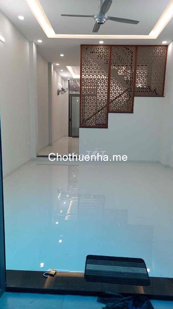 Cho thuê nhà 1 trệt, 2 lầu, 4PN tại Phan Huy Ích Gò Vấp