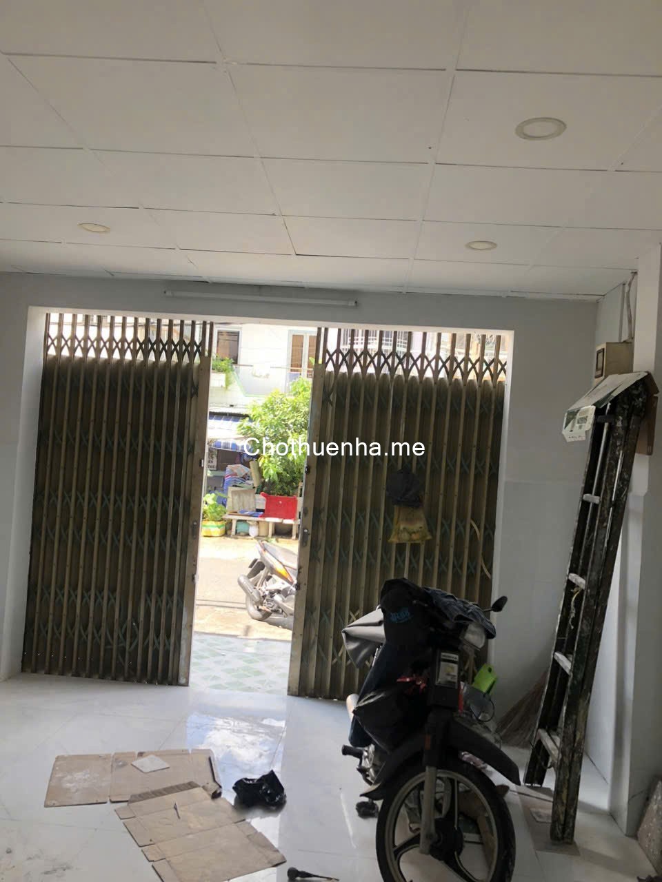 Cho thuê nhà mặt tiền đường Lê Thị Bạch Cát, P11,Q11, thuận lợi kinh doanh đa ngành nghề