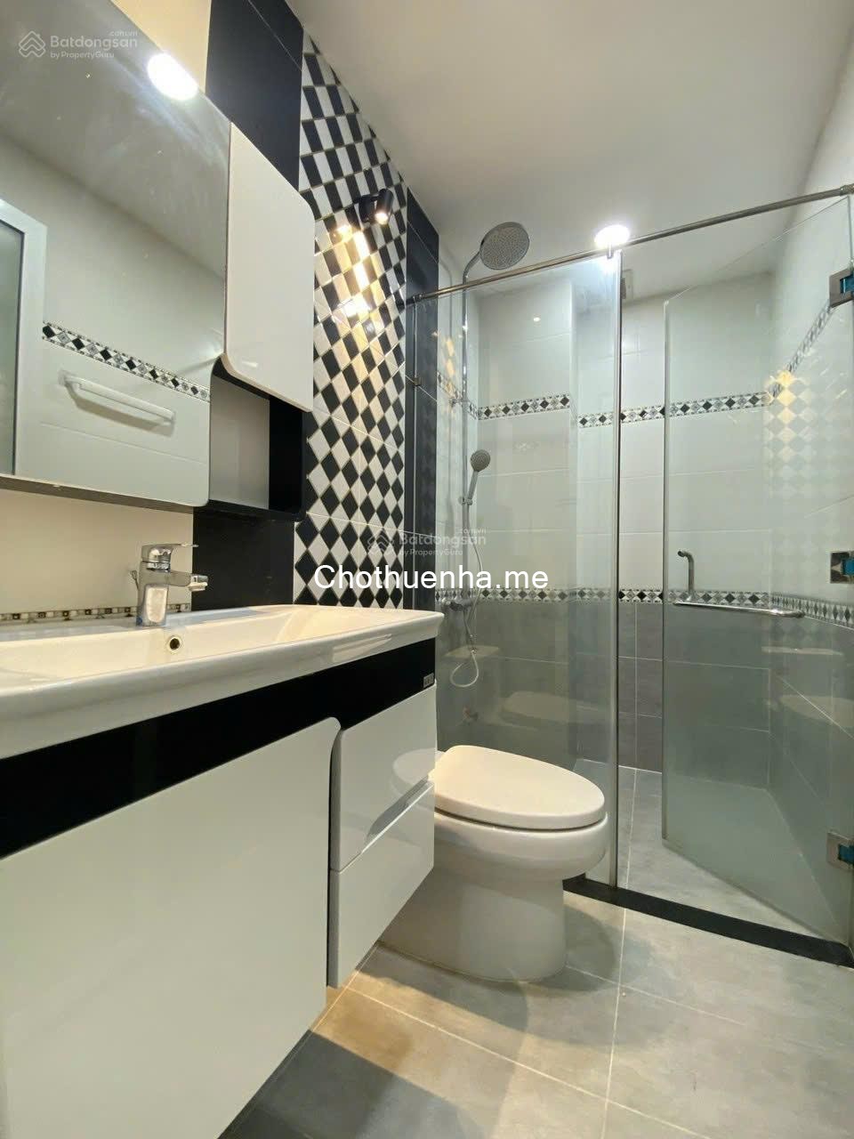 Cho thuê Villa HXH 112/6A Phổ Quang, P. 9, Q. Phú Nhuận