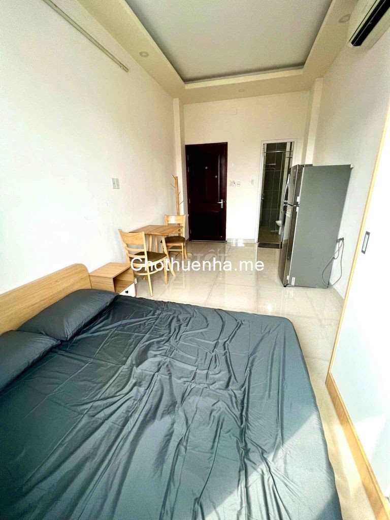 Chính chủ cần cho thuê nhà hẻm full nội thất, trệt 4 lầu