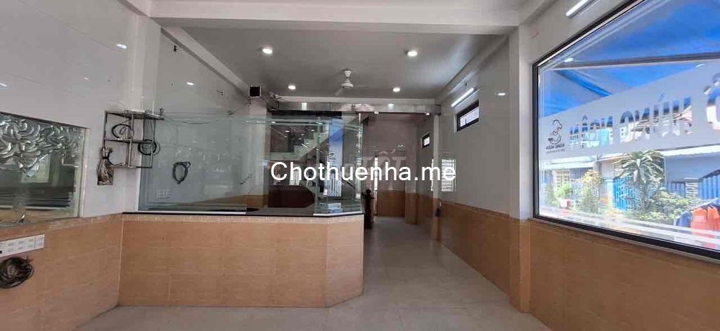 Cho thuê nhà nguyên căn góc 2 mặt tiền đường 20m